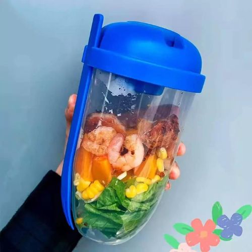 Canadian-Carto Salad Shaker Cup