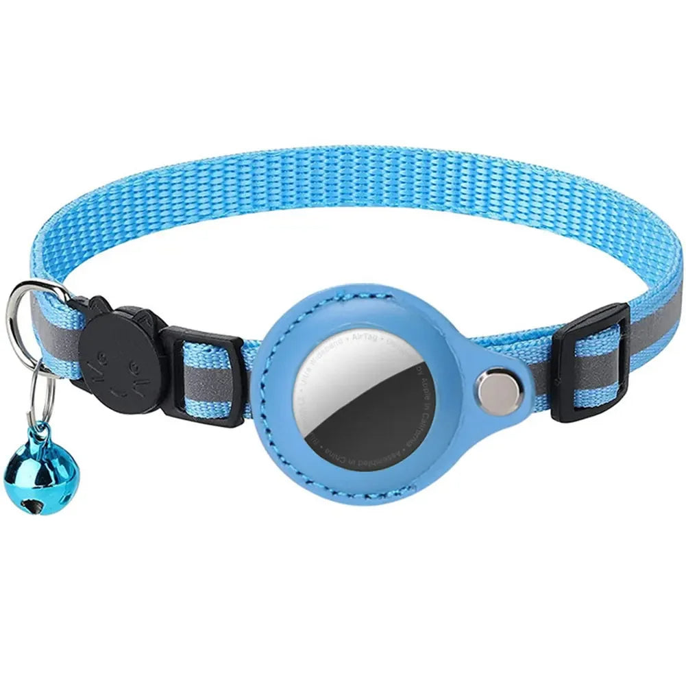 Canadian-Carto Reflective Cat Collar with Apple AirTag Holder